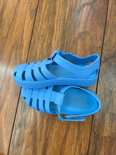 UK 11 Kidly jelly sandals