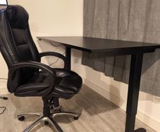 Electric Desk 160 x 80 with chair