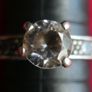 Vintage Sterling Silver 925 Statement Solitaire Ring with Round Faceted White Topaz size P  - 3,51g Image 7