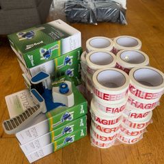 9 x Brand New tape dispensing guns & 36 x rolls of FRAGILE tape