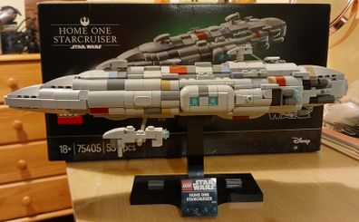 Lego Star Wars Home One midi scale