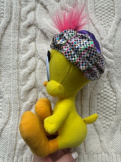Vintage Tweety Bird Genie Plush Toy Looney Tunes Stuffed Animal 1999 NO Rug and Gilet Used Please look at the pictures