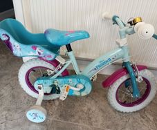 Kids frozen bike size 12 inch wheels.