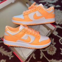 Nike Dunk Low Peach Cream