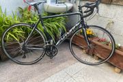 Futura monza 22 inch frame 700x25c wheels 16 speed double breaks