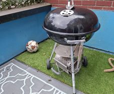 Weber Compact Black Charcoal BBQ and starter