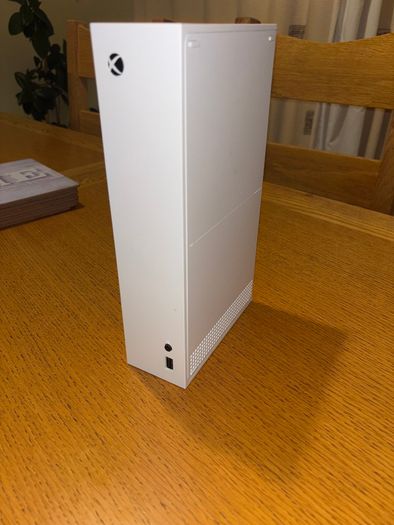 Xbox Series S console