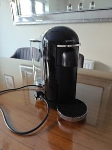 Nespresso Vertuo Plus & Milk Warmer/Frother