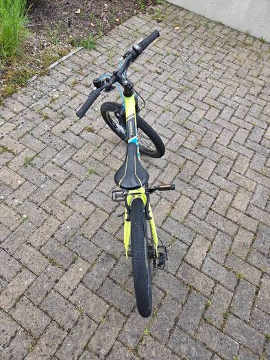 Kids 20 Inch Frame Mountain Bike Team MTB 20 Ages 7 to 9