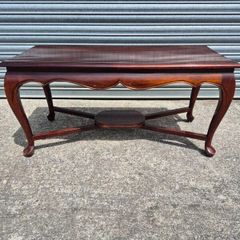 Mahogany Coffee Table - Queen Anne Style