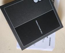 Samsung galaxy fold 8 ultra 512 gb sealed