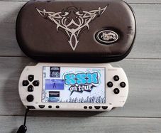 Psp 1003 Modded White 64gb Original battery Original charger