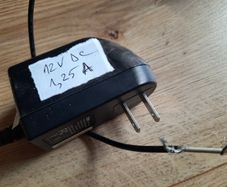 Power adapter