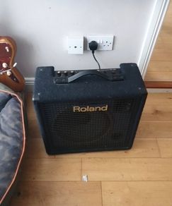 Roland keyboard amp 4 channel KC 100