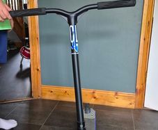 Clayton Lindley scooter