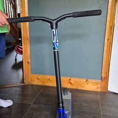 Clayton Lindley scooter
