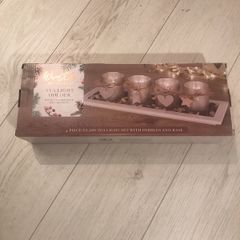 Christmas 4 piece glass tealight set