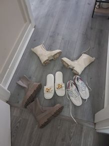 free shoes just need wipe