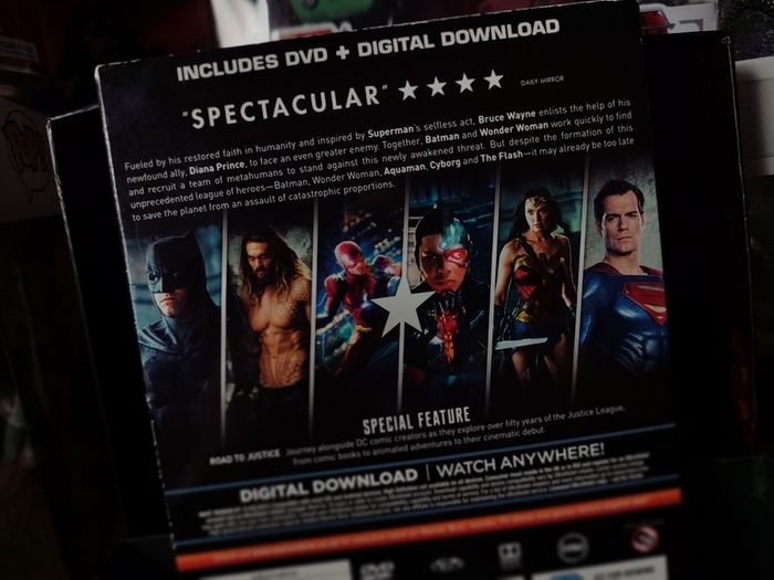 Justice League ! DVD with Slipcase ! 2018 ! Wonder Woman ! Batman ! Superman ! DC ! Marvel !
