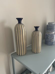 2 Vases from Vobe