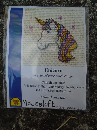 Cross stitch kit, Mini cross stitch kit, Art and craft supplies, Hobbies, Craft supplies