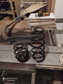 Audi TT coil springs.