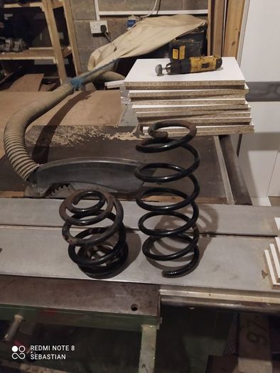 Audi TT coil springs.