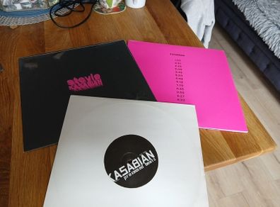 Kasabian 10" record lot