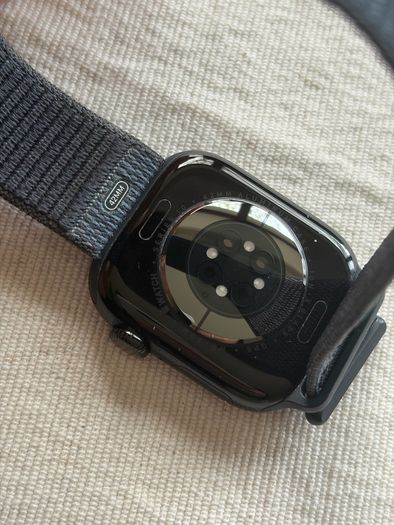 Apple Watch Series 10 (42mm) Jet Black Aluminium
