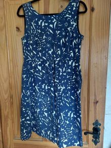 Zara navy floral dress (free postage)