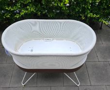 SNOO Smart Sleeper Bassinet. Excellent Condition. Complete Set