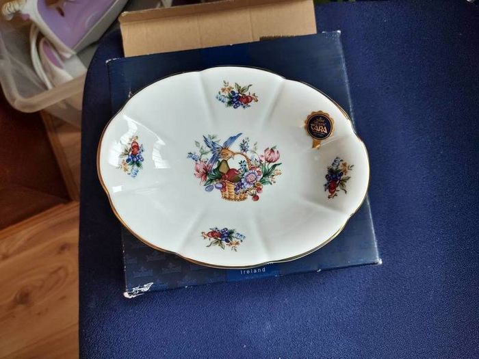 Boxed Royal Tara trinket dish