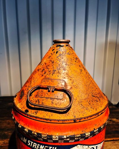 Vigzol 5-gallon Motor Oil Can. London, C.1930s/40s