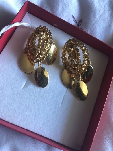 Monet vintage earrings