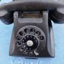 Vintage Bakelite Phone Image 4