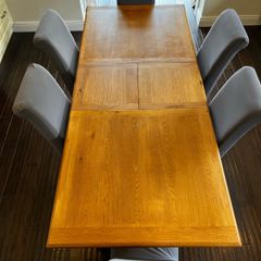 solid wood extendable table