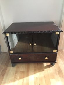 Tv unit