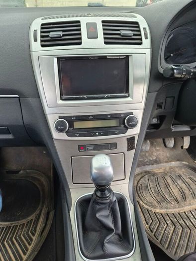 2010 Toyota Avensis