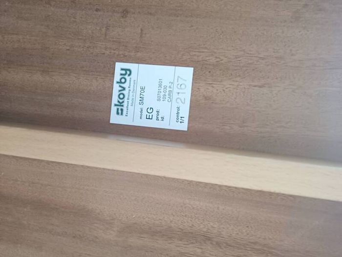 skovby extendable oval dining table