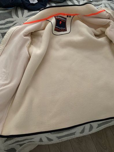 NEW. Superdry borg. 2 XL.