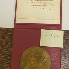 general Wladyslaw Sikorski  bronze medal  1881 - 1943