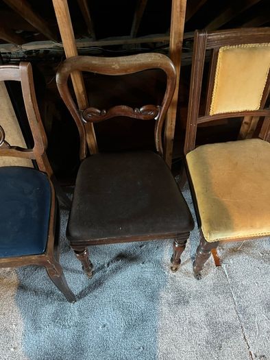 Antique/vintage chairs  6 chairs