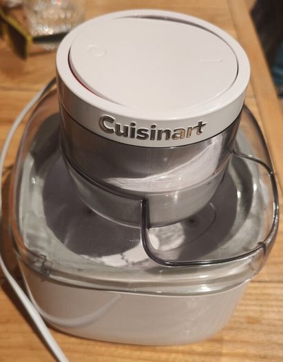 Cuisinart Solo Scoops Ice Cream Maker