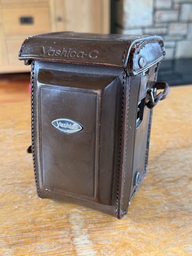 Yashica-C TLR Medium Format Film Camera + Original Leather Case