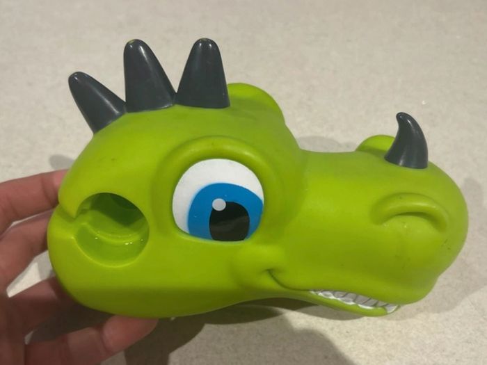 Scooter Dino head