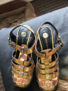 ladies sandals