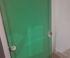 pool/ snooker table