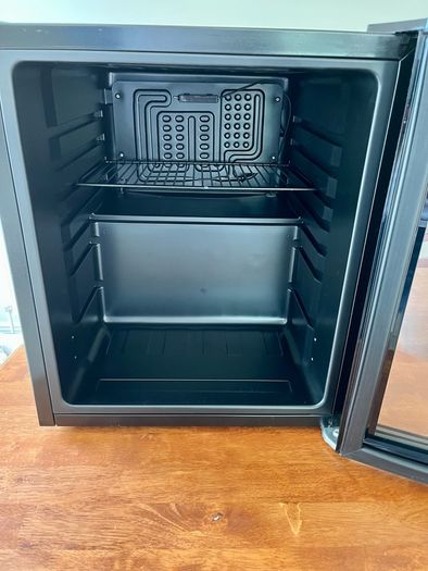 Drinks Cooler - Beverage Fridge