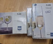 Drinking glasses