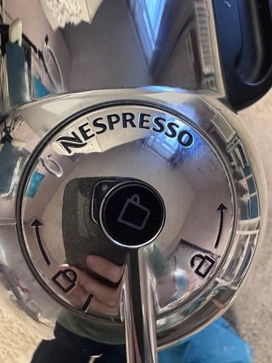 Nespresso vertuo coffee machine Nespresso coffee machine, not used much and in perfect working order.